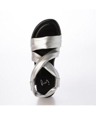 ing <ing>「もちっと新感覚」クロスベルトサンダル シルバー