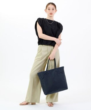 LeSportsac LARGE 2 WAY TOTE/バンダナブリーズ/ディープシーブルー バンダナブリーズ/ディープシーブルー