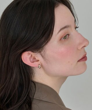 Phoebe 【金属アレルギー対応】オーバルフープスナップイヤリング　シャンパンゴールド シャンパンゴールド