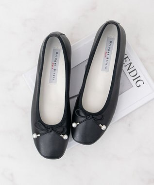 Bridget Birkin ＜3E＞【Bridget Birkin Walk】インヒールリボンパンプス