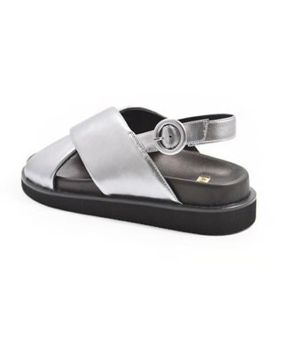 APOM クロスストラップサンダル25 シルバー