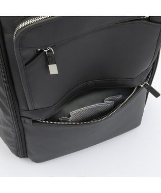 ACE BAGS & LUGGAGE ace. EVL-4.0 10th ビジネスリュック  B4サイズ 15.6インチPC収納 2気室 68953 エース ブラック