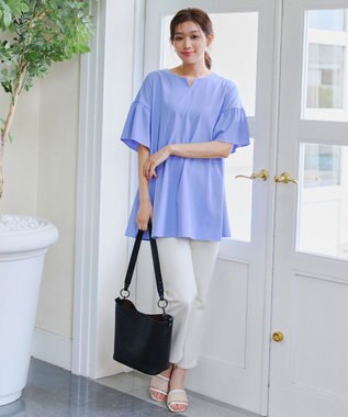 Tiaclasse 【洗える】キーネックフレア袖チュニックブラウス ブルー