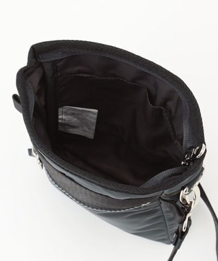 Y'SACCS テープデザイン　トラベルポシェット ダークグレー