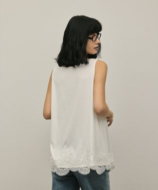 GRACE CONTINENTAL ヘムレースカットトップ ホワイト