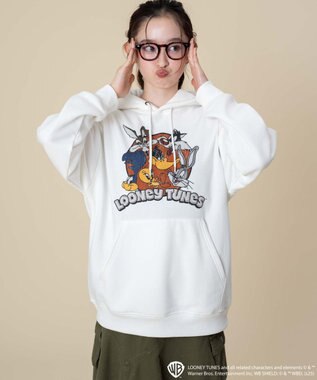 WEGO 【ユニセックス着用ITEM/裏起毛】LOONEYTUNESグラフィックプルオーバー ホワイト