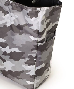 LeSportsac LARGE 2 WAY TOTE/2ウェイブラック/グレーカモ 2ウェイブラック/グレーカモ