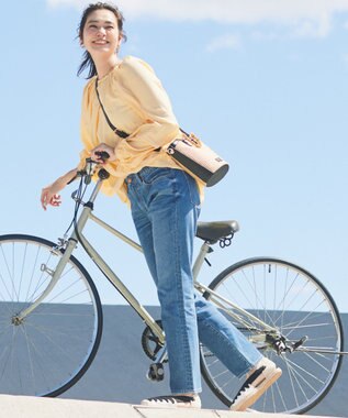 23区 【CLASSY.6月号掲載】23区DENIM ボーイフィット パンツ スカイブルー系