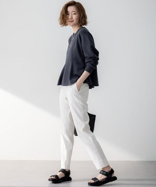 23区 【洗える】リネンレーヨンストレッチ テーパード パンツ ホワイト系