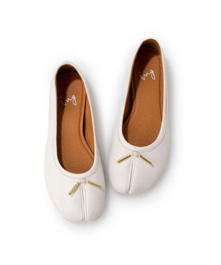 ing <ing>足袋デザインバレエシューズ ホワイト