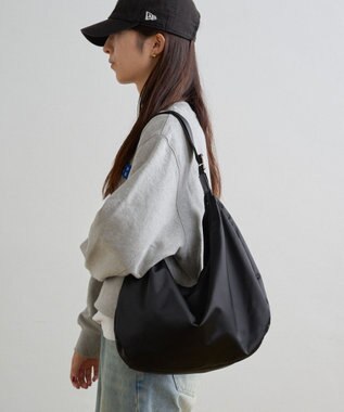 russet ラウンドビッグショルダーバッグ(CE-1292) Black2（シルバー金具）