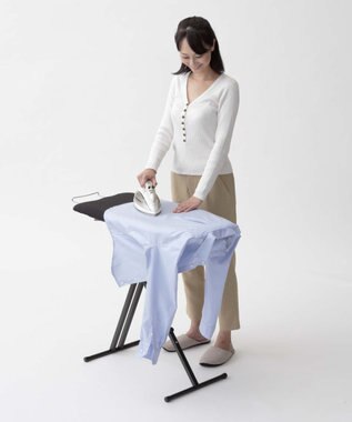 tower 軽量スタンド式アイロン台 タワー ブラック ブラック