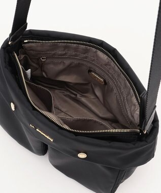 LA BAGAGERIE ダブルフロントポケットショルダー ブラック