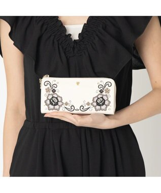 ANNA SUI ララ Lファスナー長財布 アイボリー
