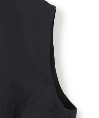 BEIGE， NIQUET / ショートベスト Black