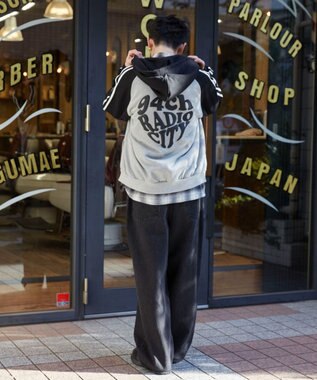 WEGO 【ユニセックス着用ITEM】ラグラングラフィックZIPパーカー ブラック