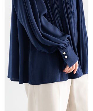 Te chichi プリーツサテンブラウス ネイビー