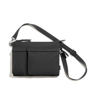 ACE BAGS & LUGGAGE UNTRACK CITY/3LS サコッシュS 60372 アントラック ブラック