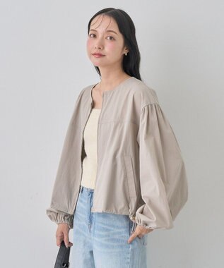 earth music&ecology ノーカラーボリュームブルゾン Gray Beige