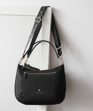 TOCCA CUSHION SILHOUETTE NYLON BAG マルチWAY バッグ
