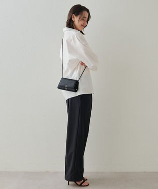 IACUCCI アバ ウォレットショルダー CERVO ブラック