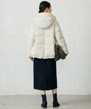 自由区 S 【WEB限定カラーあり・SHIHOさん着用】マイクロタッサーダウン コートⅡ オイスター