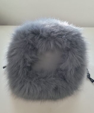 Tiaclasse フェイクファー巾着バック ブルーグレー