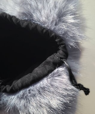 Tiaclasse フェイクファー巾着バック ブルーグレー