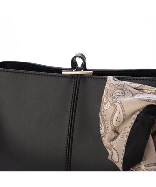 UNBILLION カシュカシュ cachecache / スカーフチャーム付きロングハンドルトート ブラック