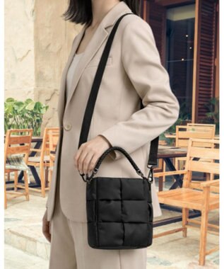 style code 【軽量・ペットボトル収納可能】パデット　縦型ショルダー　２WAY 　高密度ナイロン