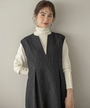 組曲 【WEB限定色あり】ELENA タートルネック ニット パールホワイト系