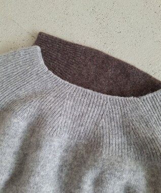 TOQUE 〈大草直子さんアドバイザー〉ベビーアルパカ×ウール縮絨ニットラグランスリーブ グレー