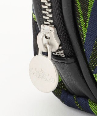 GRACE CONTINENTAL Fabricシェルポーチ グリーン