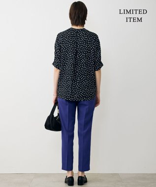 ICB L 【先行予約・WEB限定】BackSatinAmunzen 5分袖キーネックブラウス ブラック×モチーフドット柄