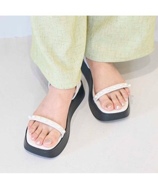 MODE ET JACOMO <noyau>パールデザイン厚底スポーツサンダル アイボリー