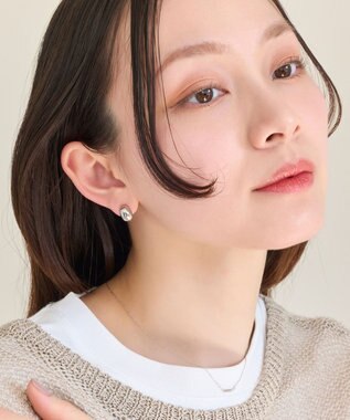 Phoebe 【ピアス見えシリーズ/金属アレルギー対応】オーバルフープスナップイヤリング　シルバー シルバー