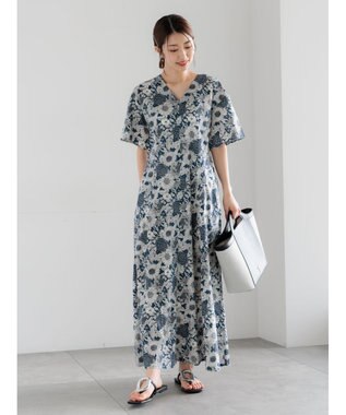 Te chichi 【LIBERTY FABRICS】Vネックフレアワンピース ネイビー