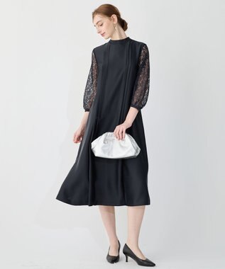 23区 【APPLAUDIR】クラスプ クラッチバッグ シルバー系