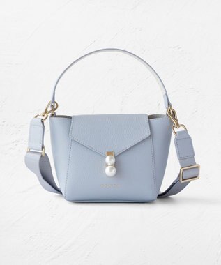 TOCCA 【大人百花掲載】INNOCENCE LEATHER POCHETTE ポシェットバッグ ブルー系
