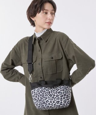 LeSportsac SMALL BUCKET TOTE/ニュートラルレオパード