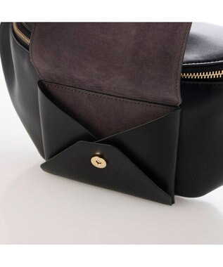 UNBILLION カカトゥ kakatoo / カウヘアポケットボディバッグ ブラック