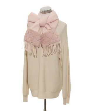 MOONBAT 【WEB限定】フルラ (FURLA)エコファー付きマフラー 無地×キルト風 ウールマフラー ロゴプレート付き ペールピンク