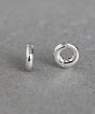 Phoebe 【金属アレルギー対応】シンプルフープスナップイヤリング　シルバー シルバー