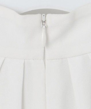 23区 【吸水速乾/UVケア/防シワ性】バックサテンアムンゼン ボウタイ付き 2WAY ブラウス ホワイト系