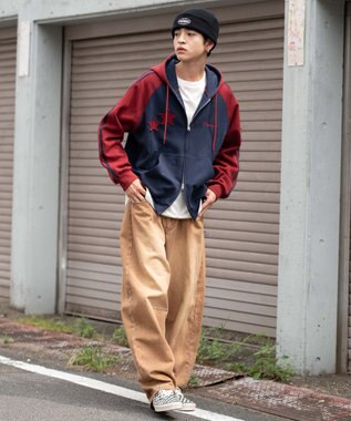 WEGO 【ユニセックス着用ITEM】ラインラグランZIPパーカー ネイビー