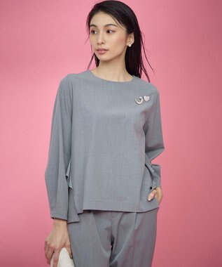 組曲 L 【KUMIKYOKU NAVY】ウーステッドライククロス フリルブラウス ミディアムグレー系