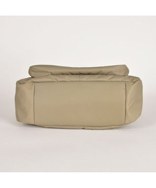 Y'SACCS リサイクルナイロン×カウレザー ラップリュック　Sサイズ グレージュ