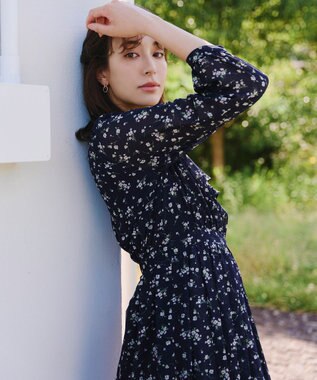 Tiaclasse 【新色追加・洗える】花柄フリルドレープワンピース ダークネイビー