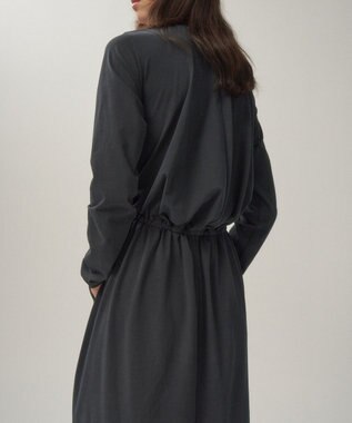 ATON FRESCA PLATE NUBUCK | クルーネックドレス CHARCOAL GRAY