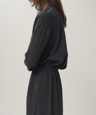ATON FRESCA PLATE NUBUCK | クルーネックドレス CHARCOAL GRAY